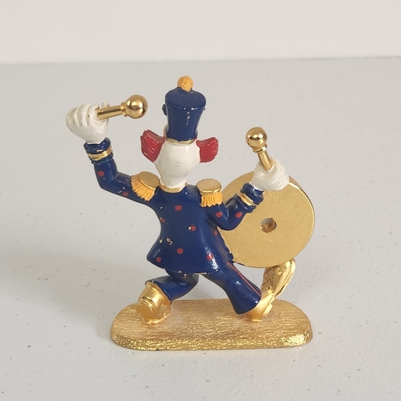 Spoontiques Clown Marching Band Bass Drummer Drum Clock Swarovski Crystal - Picture 4 of 7